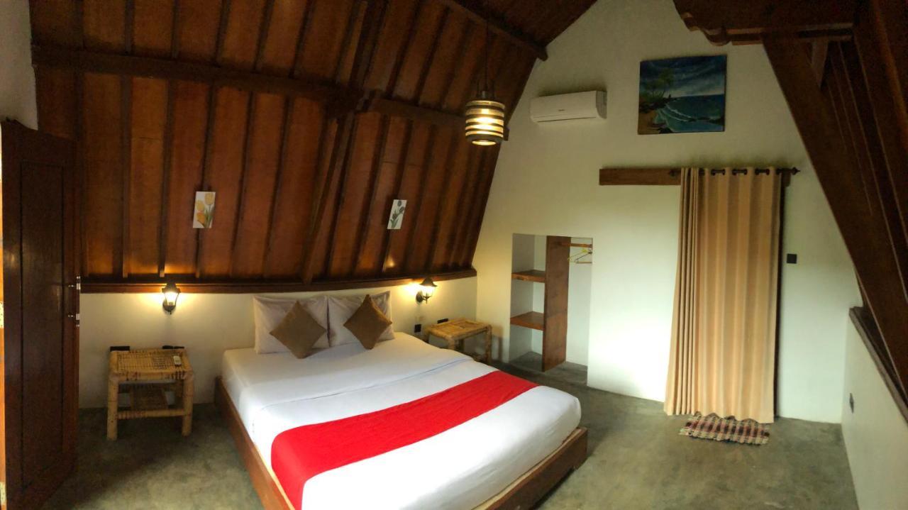 Tropical Sunday Bungalow - Surf And Stay Selong Belanak Εξωτερικό φωτογραφία